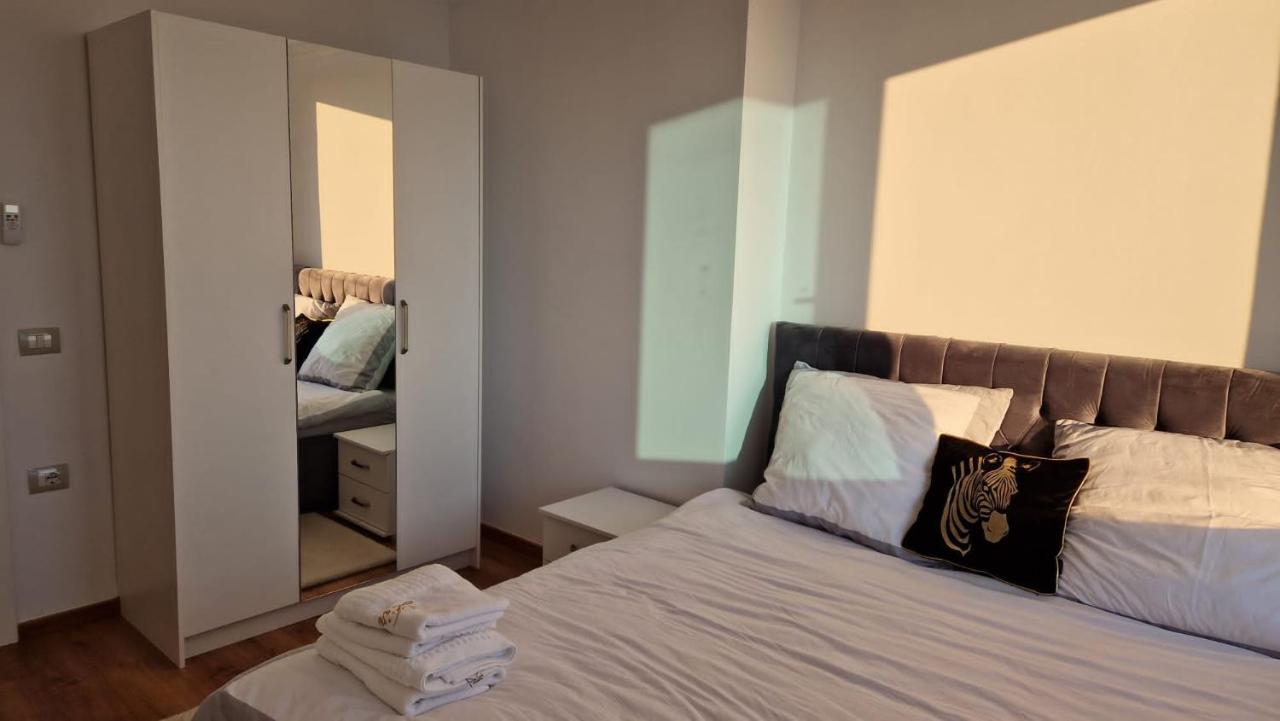 Pirro Luxury Apartment Саранде Екстериор снимка