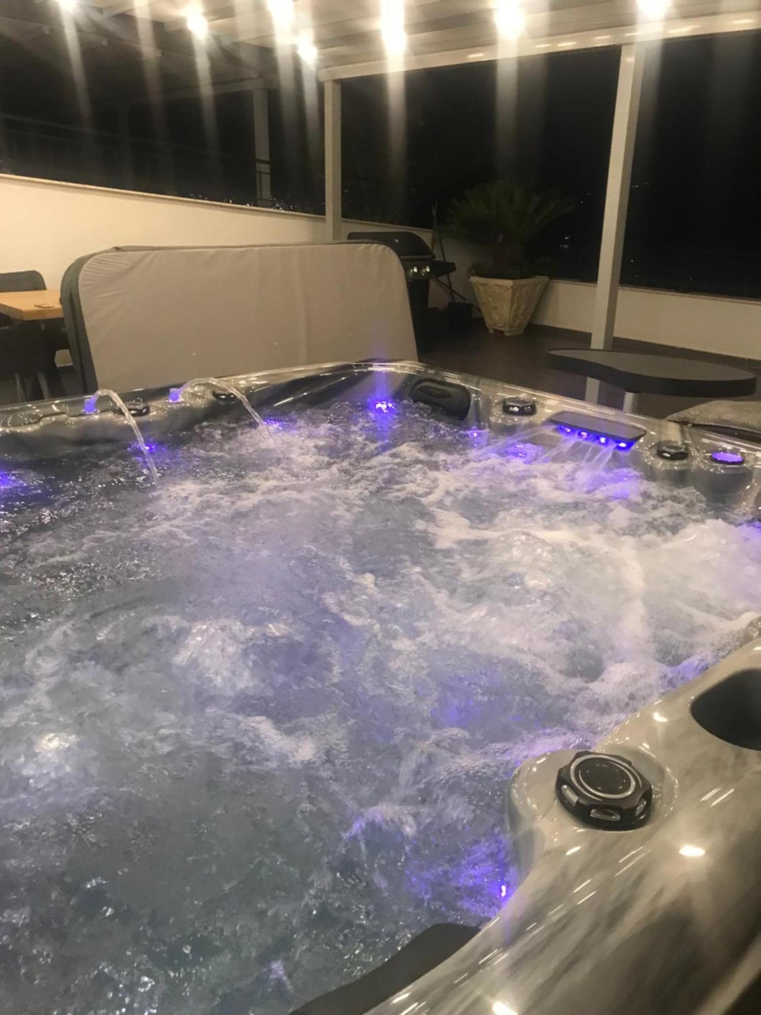 Pirro Luxury Apartment Саранде Екстериор снимка